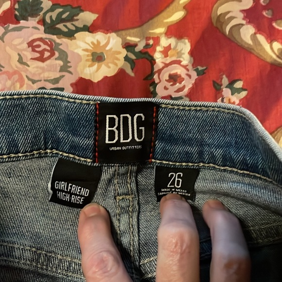 BDG Urban Outfitters Girlfriend High Rise Jeans Sz 26 - Picture 4 of 9